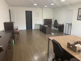 Imóvel Comercial à Venda ou Locação, 50 m² em Vila Hamburguesa - São Paulo