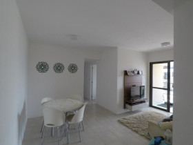 Apartamento com 2 Quartos à Venda, 68 m² em Piatã - Salvador