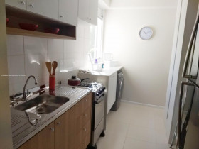 Apartamento com 2 Quartos à Venda,  em Curicica - Rio De Janeiro