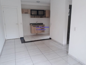 Apartamento com 2 Quartos à Venda, 54 m² em Vila Santana Ii - Jundiaí