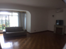 Casa com 4 Quartos à Venda, 332 m² em Jardim Paulista - São Paulo