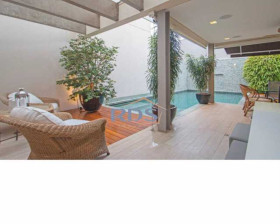 Casa com 4 Quartos à Venda, 310 m² em Campo Belo - São Paulo