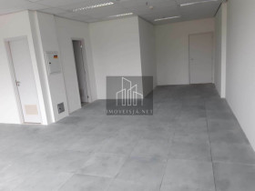 Sala Comercial para Alugar, 56 m² em Alphaville Industrial - Barueri