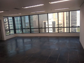 Imóvel Comercial para Alugar, 64 m² em Pinheiros - São Paulo