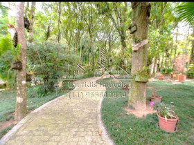Imóvel com 4 Quartos à Venda, 560 m² em Condomínio Forest Hills - Jandira