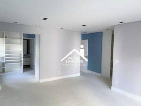 Apartamento com 3 Quartos à Venda, 226 m² em Moema - São Paulo