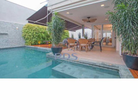 Casa com 4 Quartos à Venda, 310 m² em Campo Belo - São Paulo