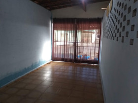 Casa com 3 Quartos à Venda, 100 m² em Jardim Formosa - Poços De Caldas