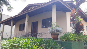 Casa de Condomínio com 3 Quartos à Venda, 1.200 m² em Alto Da Serra - São Roque