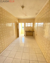 Imóvel com 2 Quartos para Alugar, 70 m² em Boqueirão - Praia Grande