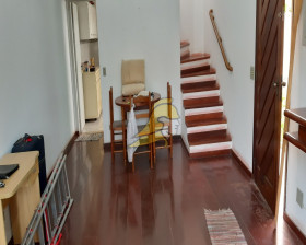 Sobrado com 4 Quartos à Venda, 180 m² em Vila Sônia - São Paulo