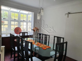 Imóvel com 4 Quartos à Venda, 560 m² em Condomínio Forest Hills - Jandira