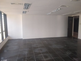 Imóvel Comercial para Alugar, 64 m² em Pinheiros - São Paulo
