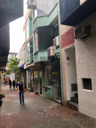 Imóvel Comercial à Venda, 144 m² em Condomínio Centro Comercial Alphaville - Barueri