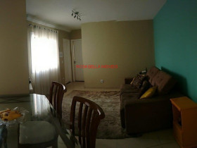 Apartamento com 2 Quartos à Venda, 50 m² em Vila Santa Maria - Jundiaí