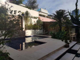 Casa com 4 Quartos à Venda, 581 m² em Alphaville - Santana De Parnaíba