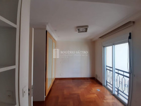 Apartamento com 4 Quartos para Alugar, 267 m² em Chácara Klabin - São Paulo