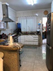 Imóvel com 2 Quartos à Venda, 190 m² em Três Montanhas - Osasco