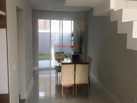 Casa com 3 Quartos à Venda, 200 m² em Jardim Celeste - Jundiaí