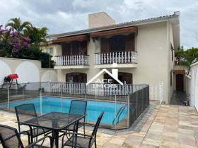 Casa de Condomínio com 4 Quartos à Venda, 310 m² em Tamboré 06 - Santana De Parnaíba