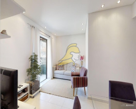 Apartamento com 2 Quartos à Venda, 61 m² em Jardim Ester - São Paulo