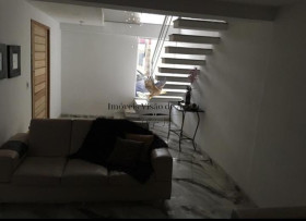 Sobrado com 3 Quartos à Venda, 144 m² em Tatuquara - Curitiba