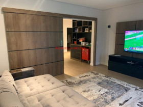 Casa de Condomínio com 3 Quartos à Venda, 384 m² em Medeiros - Jundiaí