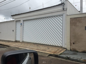 Imóvel com 3 Quartos à Venda,  em Jardim Ermida I - Jundiaí