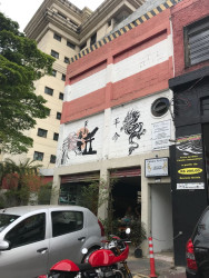 Imóvel com 8 Quartos à Venda, 200 m² em Alto De Pinheiros - São Paulo