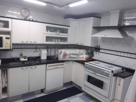 Casa com 5 Quartos à Venda, 380 m² em Brooklin - São Paulo