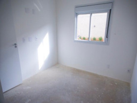 Imóvel com 2 Quartos à Venda, 40 m² em Parque Esmeralda - São Paulo