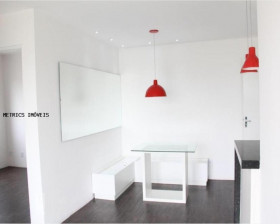 Imóvel com 2 Quartos à Venda, 50 m² em Vila Nambi - Jundiaí