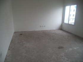 Sala Comercial à Venda, 32 m² em Perdizes - São Paulo