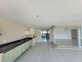 Apartamento com 4 Quartos para Alugar, 250 m² em Vila Mariana - São Paulo