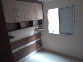 Imóvel com 2 Quartos à Venda, 47 m² em Vila Tupi - Várzea Paulista