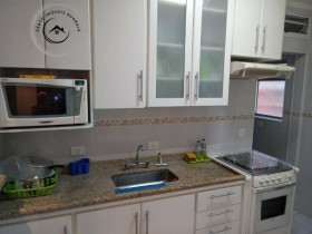 Apartamento com 3 Quartos à Venda, 95 m² em Enseada - Guarujá