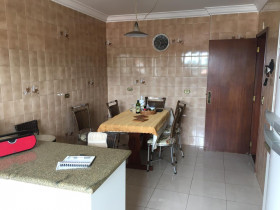 Apartamento com 3 Quartos à Venda, 240 m² em Alto - Piracicaba