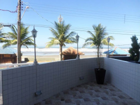 Imóvel com 2 Quartos à Venda, 73 m² em Centro - Itanhaem
