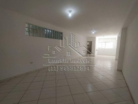 Imóvel com 1 Quarto para Alugar, 50 m² em Jd São Luiz - Santana De Parnaíba