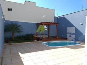 Casa com 3 Quartos à Venda, 290 m² em Jardim Colônia - Jundiaí