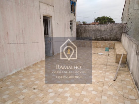 Imóvel Comercial à Venda, 230 m² em Baln. Gaivota - Itanhaém
