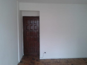 Apartamento com 2 Quartos à Venda, 78 m² em Pituba