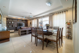 Imóvel com 3 Quartos à Venda, 122 m² em Vila Arens - Jundiaí