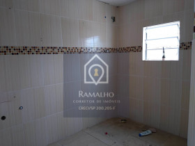Imóvel Comercial à Venda, 230 m² em Baln. Gaivota - Itanhaém