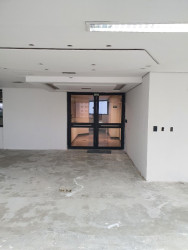 Sala Comercial à Venda, 598 m² em Vila Olimpia - São Paulo