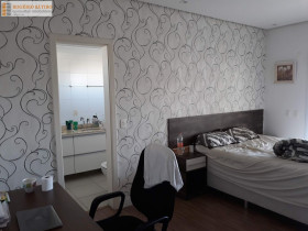 Apartamento com 3 Quartos para Alugar, 250 m² em Vila Mariana - São Paulo