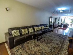Casa com 4 Quartos à Venda,  em Bosque Da Saúde - São Paulo