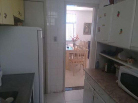 Apartamento com 2 Quartos à Venda, 75 m² em Pituba - Salvador