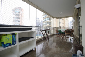 Apartamento com 3 Quartos para Alugar, 208 m² em Chacara Klabin  - São Paulo