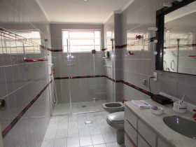 Apartamento com 4 Quartos à Venda, 200 m² em Pompéia - Santos